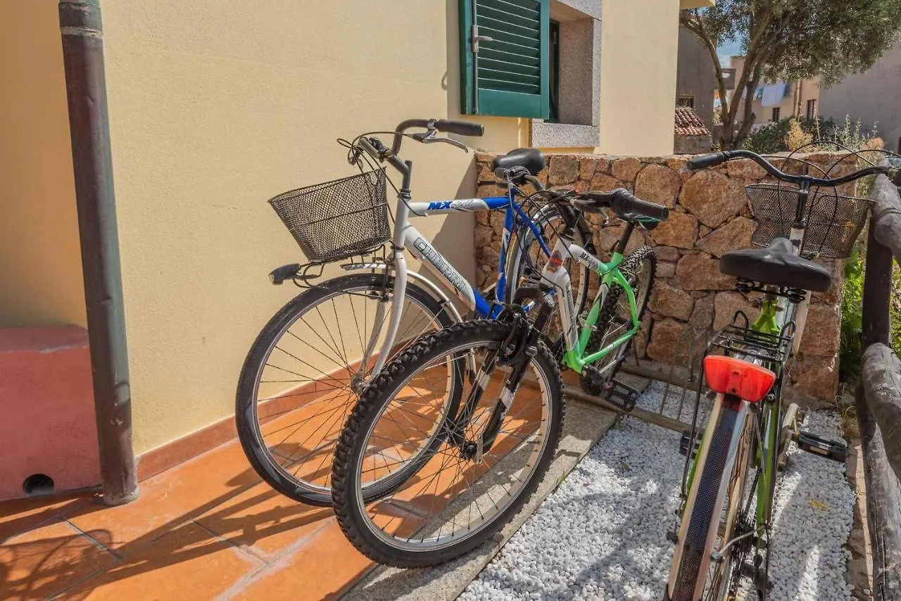 Apartamento Holiday Home In Santa Teresa Di Gallura 27332